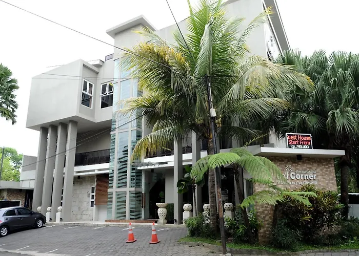 De'Corner Guest House Malang